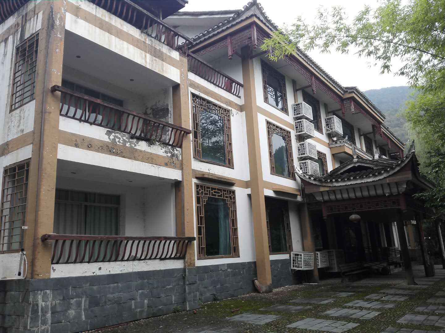 1693821890574075.jpg 久格里吉溫泉 (1).jpg