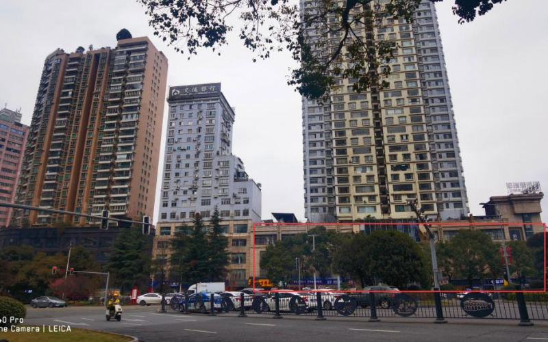 紀(jì)念塔商場